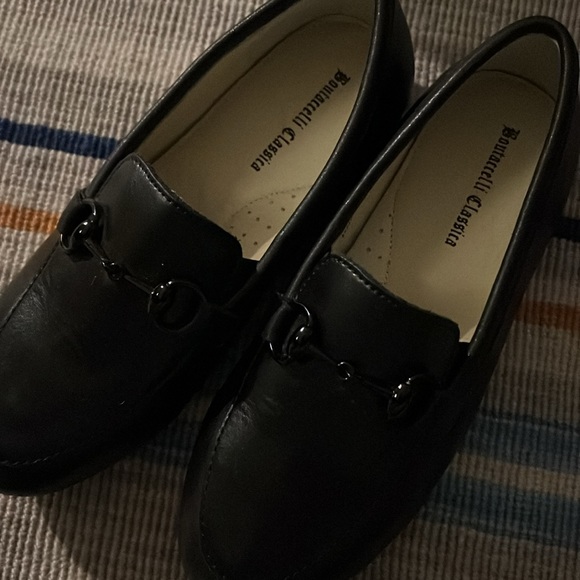 BOUTACCELLI CLASSICS boys black loafers size 31 euro worn once - Picture 4 of 6
